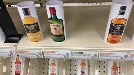 Alkol hırsızlığı arttı: Helsinki’de Alko şişeleri maket oldu